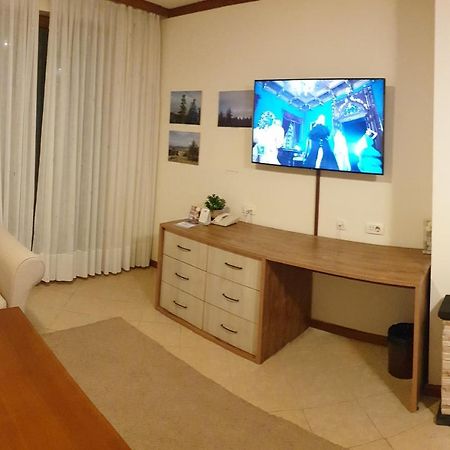 Free Spa В Св. Иван Рилски - Сладък Дом Сред Лукс Bansko Bagian luar foto