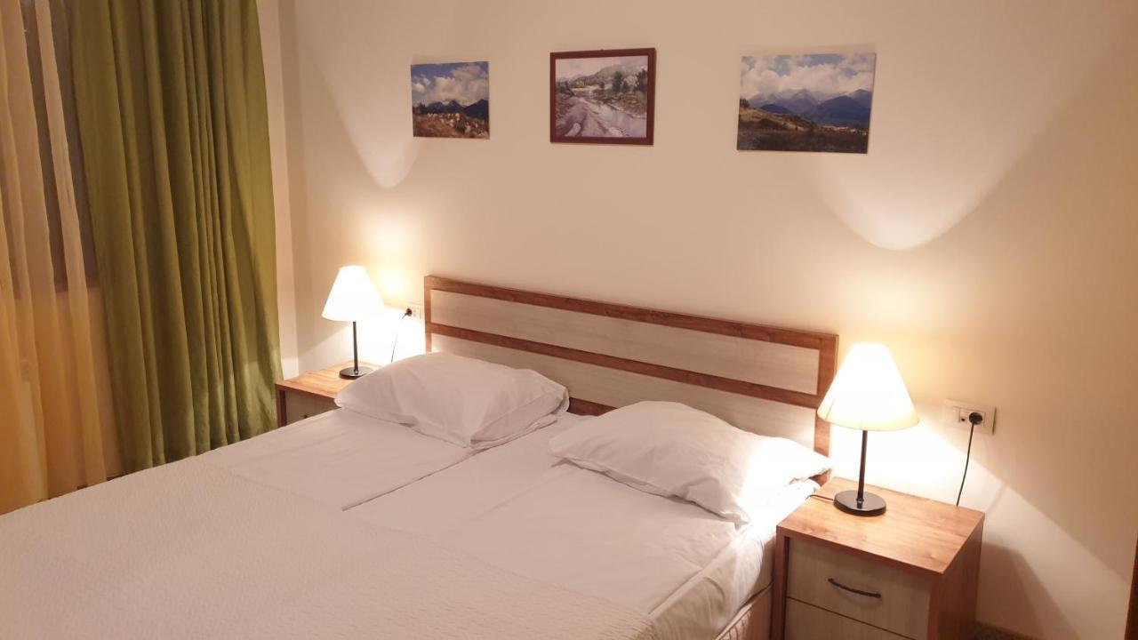 Free Spa В Св. Иван Рилски - Сладък Дом Сред Лукс Bansko Bagian luar foto